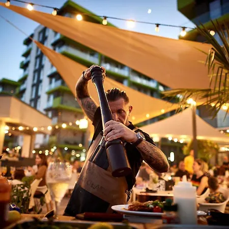 Coral By Alz * Navodari